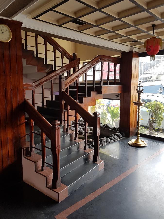 Hotel Boban Plaza Thiruvananthapuram Exterior photo
